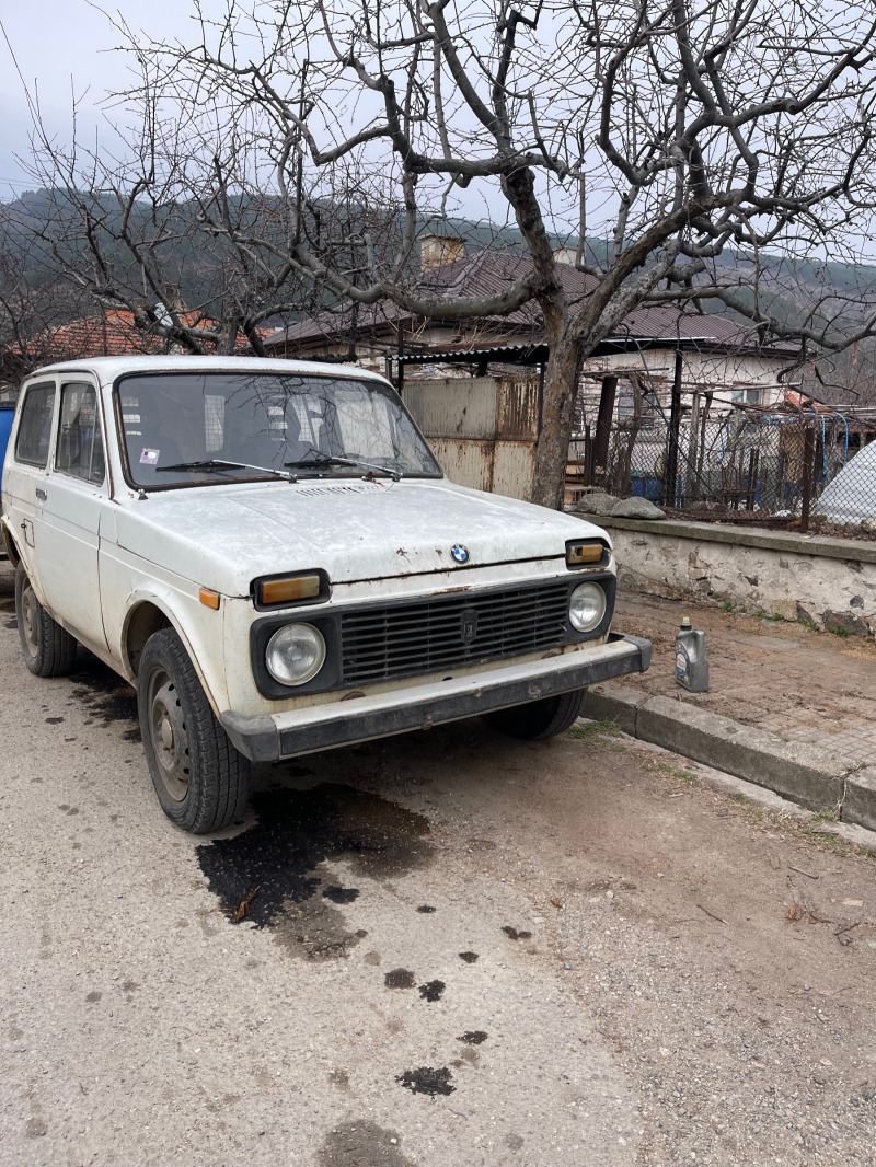 Lada Niva 1, 7, снимка 1 - Автомобили и джипове - 45594219
