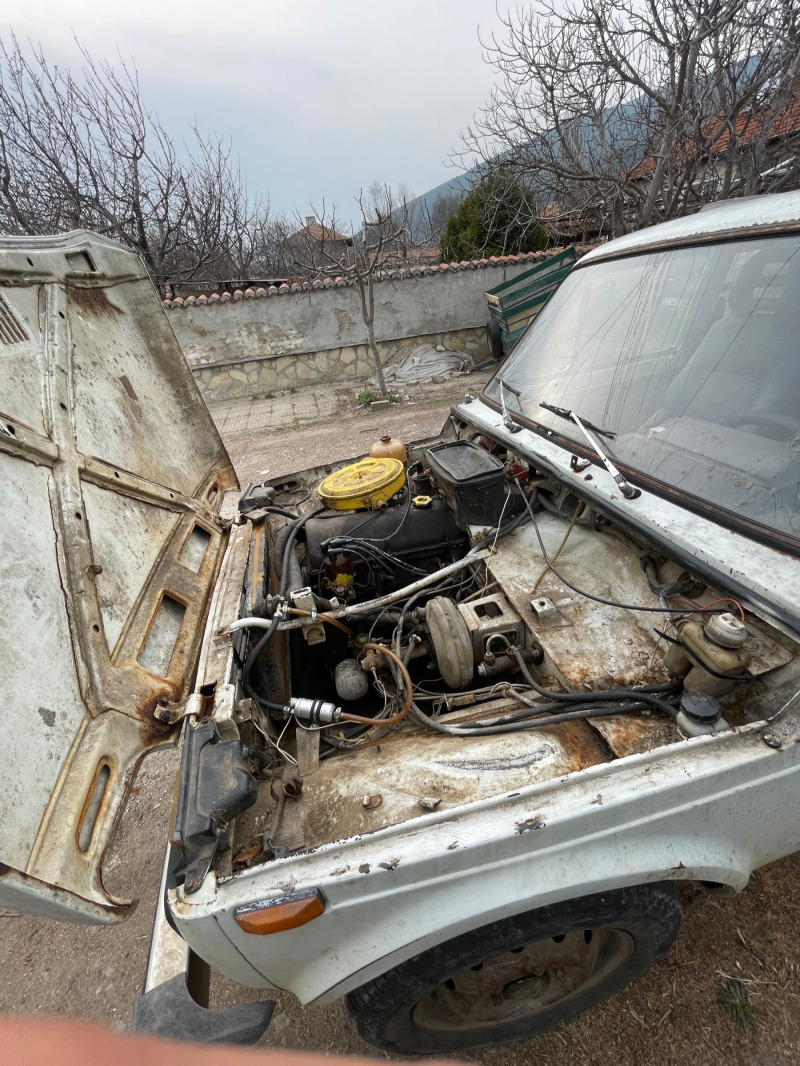 Lada Niva 1, 7, снимка 5 - Автомобили и джипове - 45594219