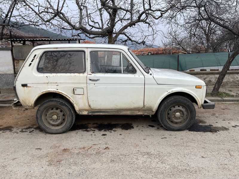 Lada Niva 1, 7, снимка 3 - Автомобили и джипове - 45594219