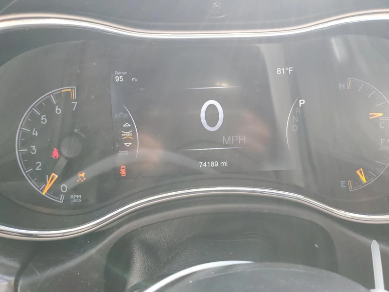 Jeep Grand cherokee LIMITED* 3.6* V6* 8ZF* ПОДГРЕВ* КАМЕРА* КЕЙЛЕС, снимка 8 - Автомобили и джипове - 52699411