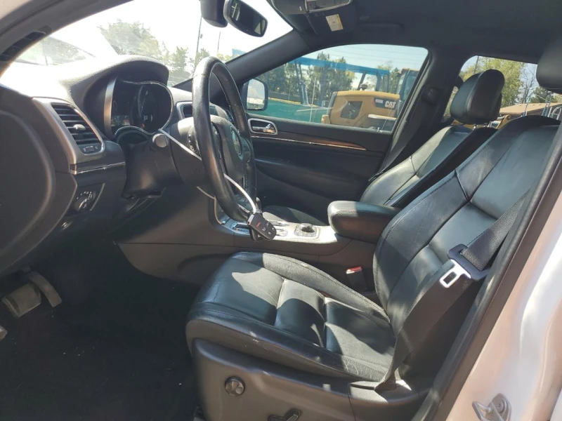 Jeep Grand cherokee LIMITED* 3.6* V6* 8ZF* ПОДГРЕВ* КАМЕРА* КЕЙЛЕС, снимка 9 - Автомобили и джипове - 52699411