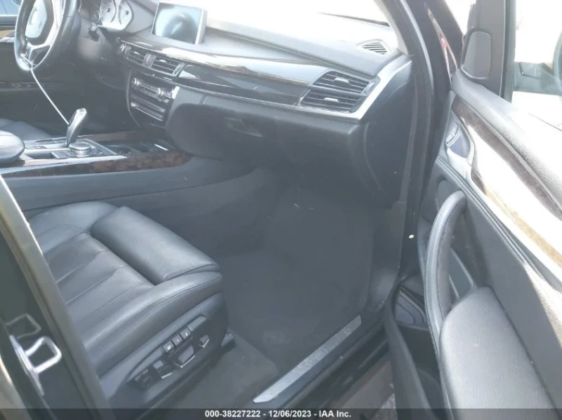 BMW X5 3.5i xDrive, снимка 4 - Автомобили и джипове - 53079803