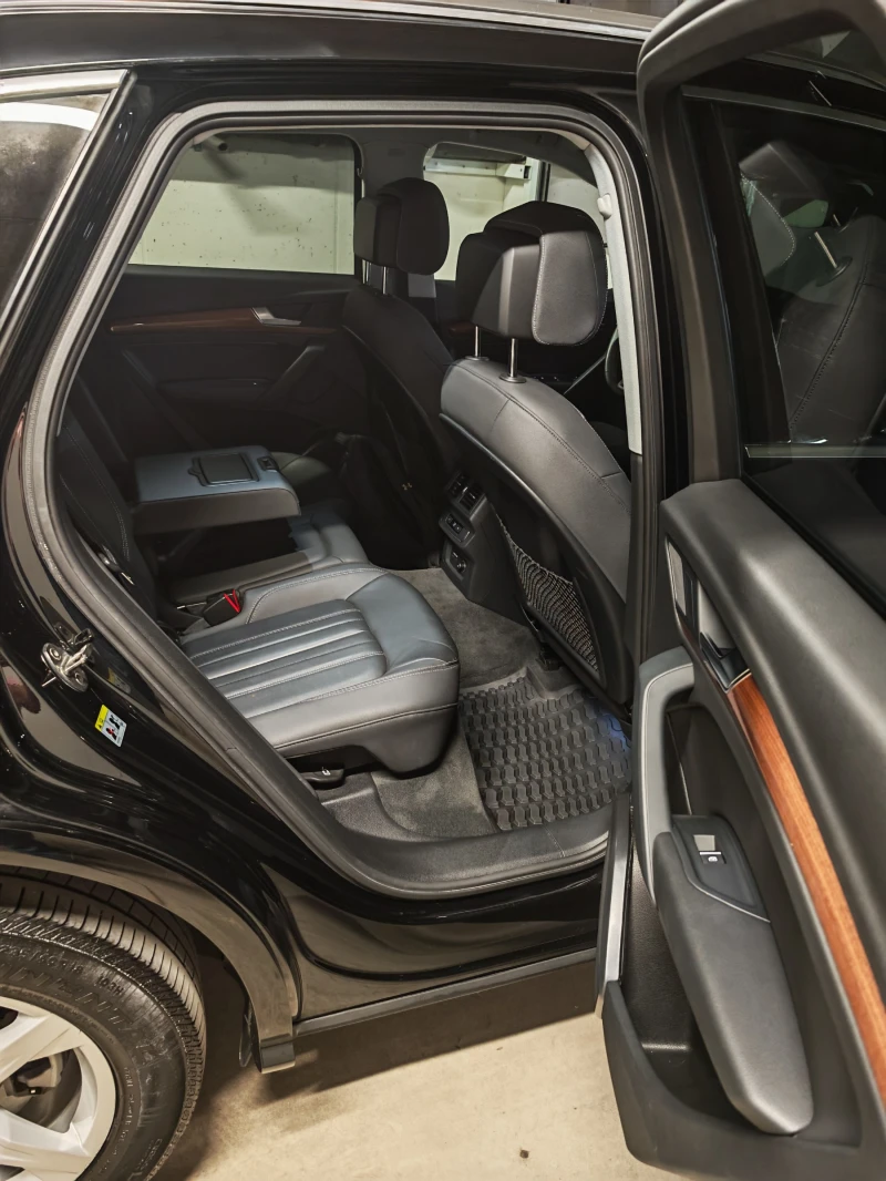 Audi Q5 PREMIUM, снимка 9 - Автомобили и джипове - 52723569