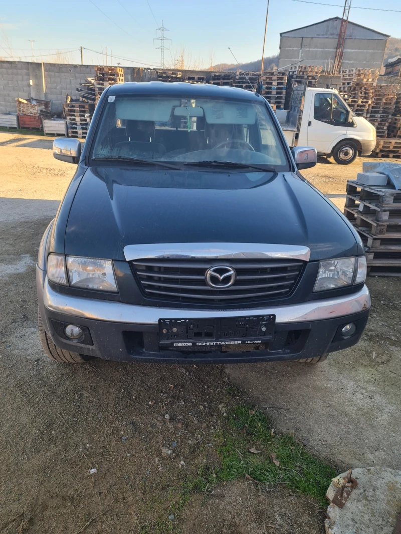 Mazda B2500, снимка 10 - Автомобили и джипове - 52852851