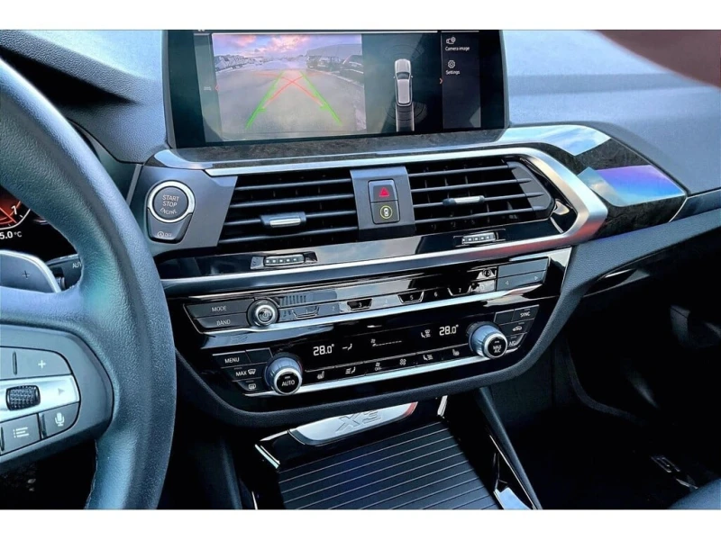BMW X3 * Premium Pkg | Panoramic Sunroof | Heated Seats |, снимка 12 - Автомобили и джипове - 52866828