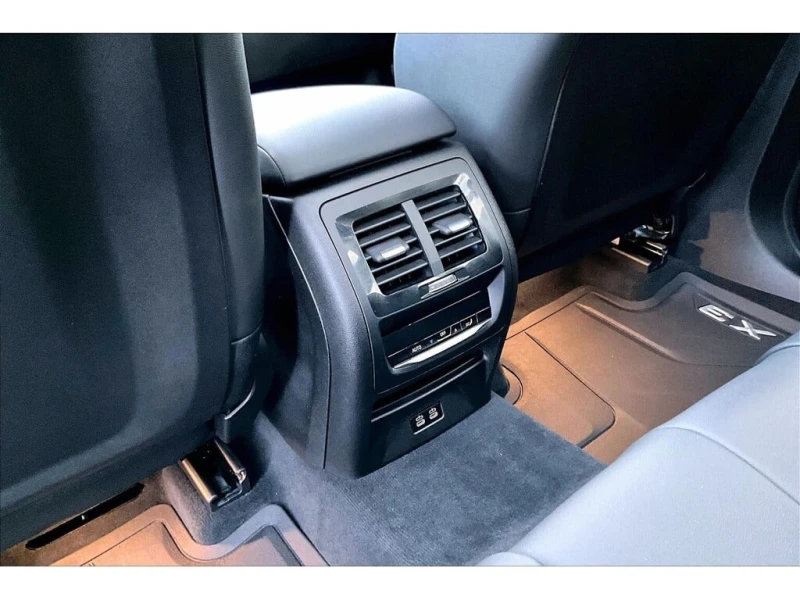 BMW X3 * Premium Pkg | Panoramic Sunroof | Heated Seats |, снимка 17 - Автомобили и джипове - 52866828