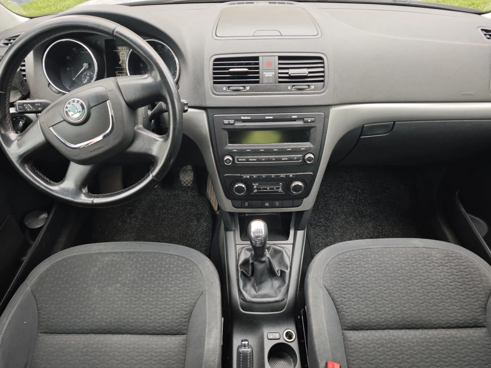 Skoda Yeti 1.8 TSI 4x4  - изображение 5