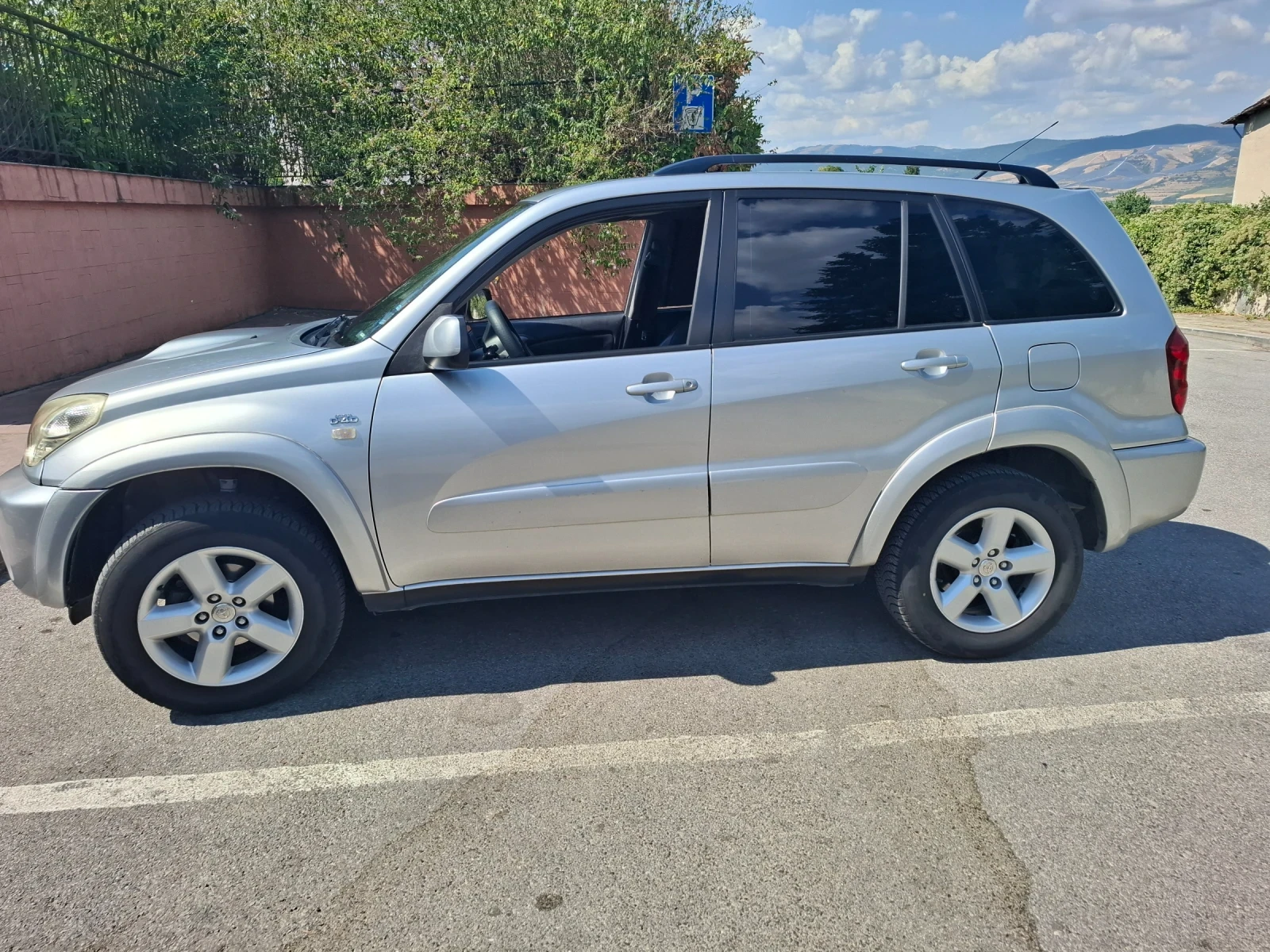 Toyota Rav4  - изображение 2