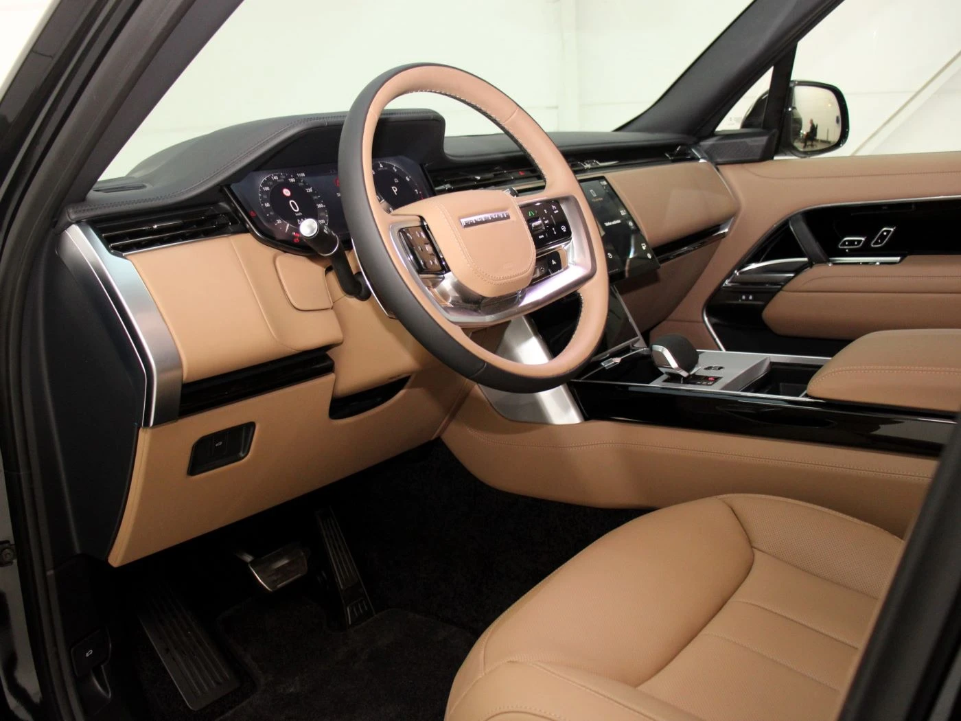 Land Rover Range rover LWB P530 Autobiography Black - изображение 4