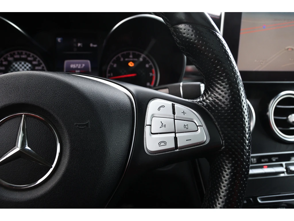 Mercedes-Benz GLC 43 AMG 4MATIC* PANO* Кожа* Подгрев*  - изображение 10