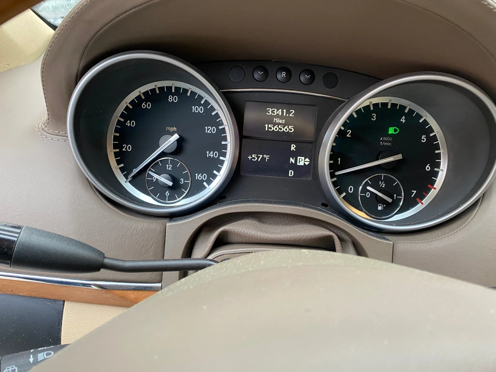 Mercedes-Benz GL 550 Grand edition , снимка 8 - Автомобили и джипове - 53964737