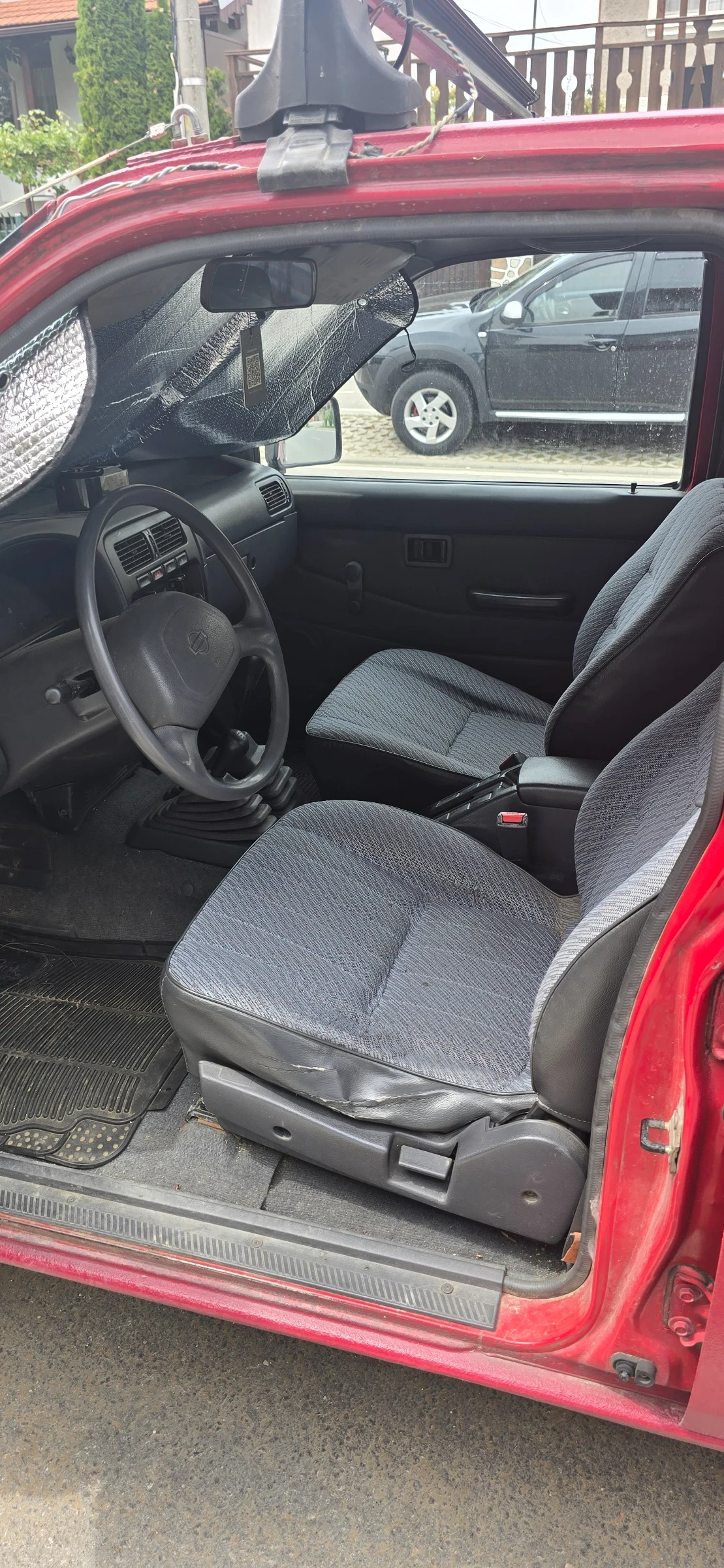 Nissan Navara 2.0, снимка 4 - Автомобили и джипове - 54128919