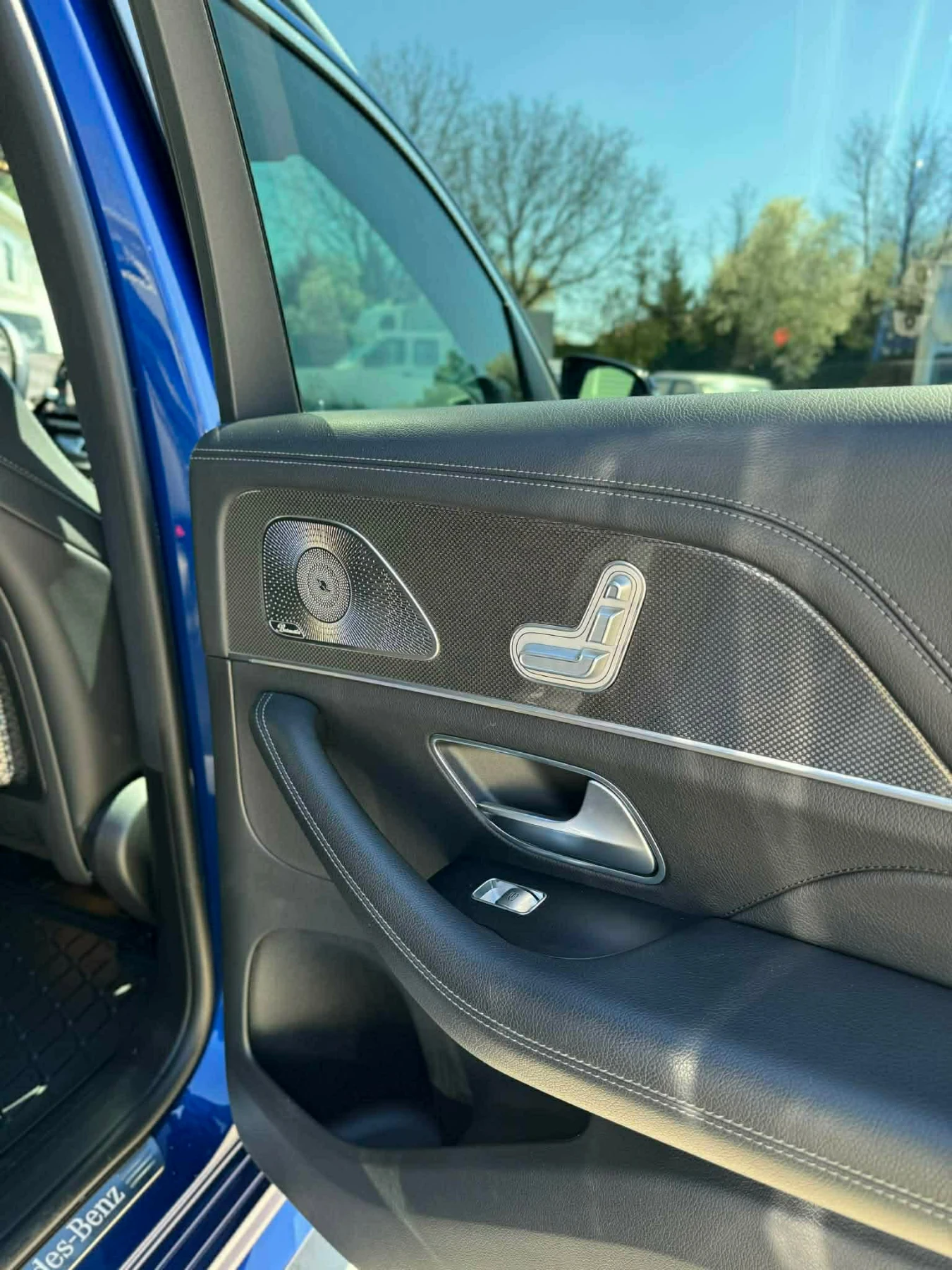 Mercedes-Benz GLE 400 d 88.000km AMG pack, Carbon Fiber, Burmester, Pano, снимка 14 - Автомобили и джипове - 54195047