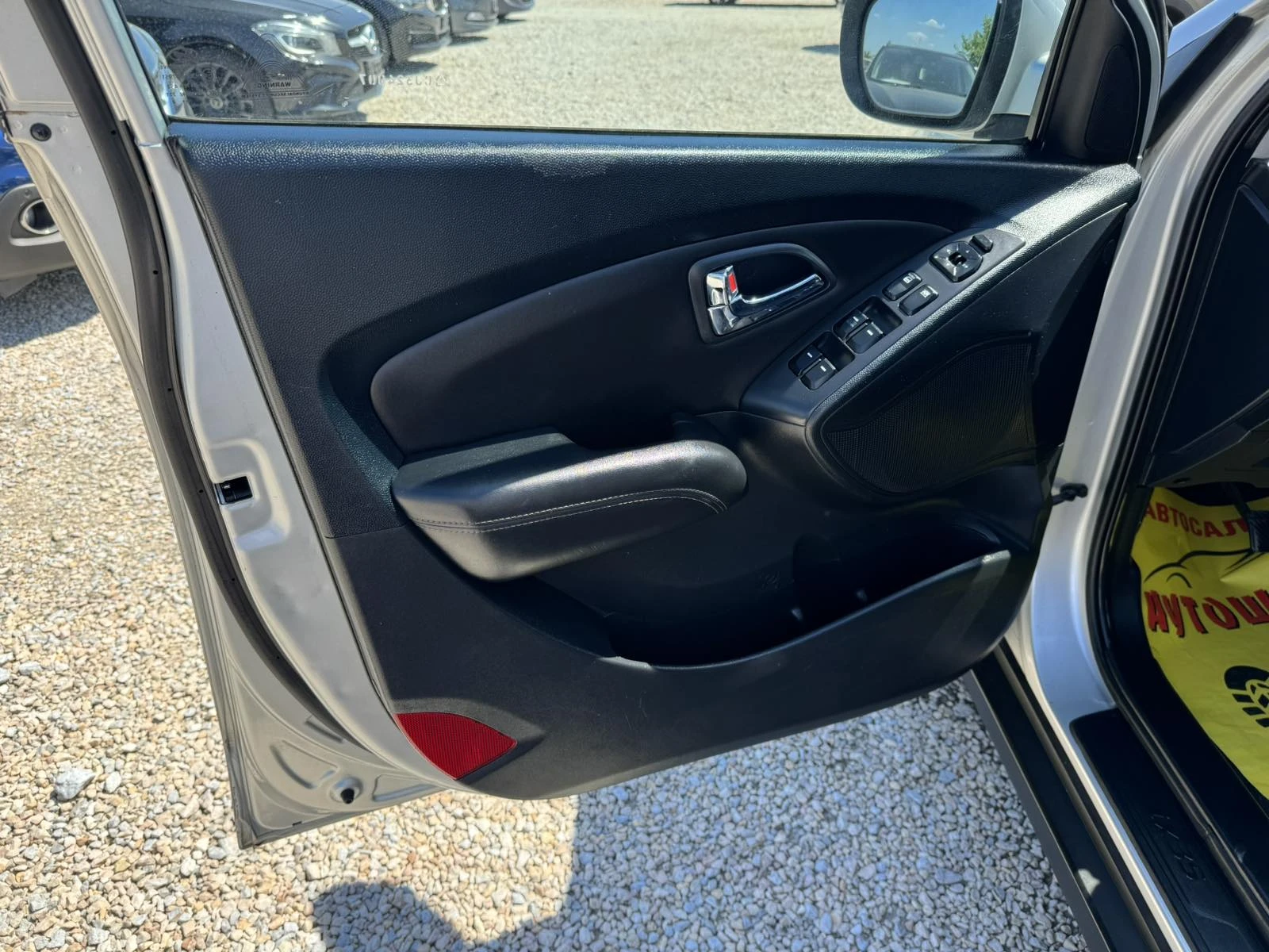 Hyundai IX35 1.7CRDI, снимка 11 - Автомобили и джипове - 55528694