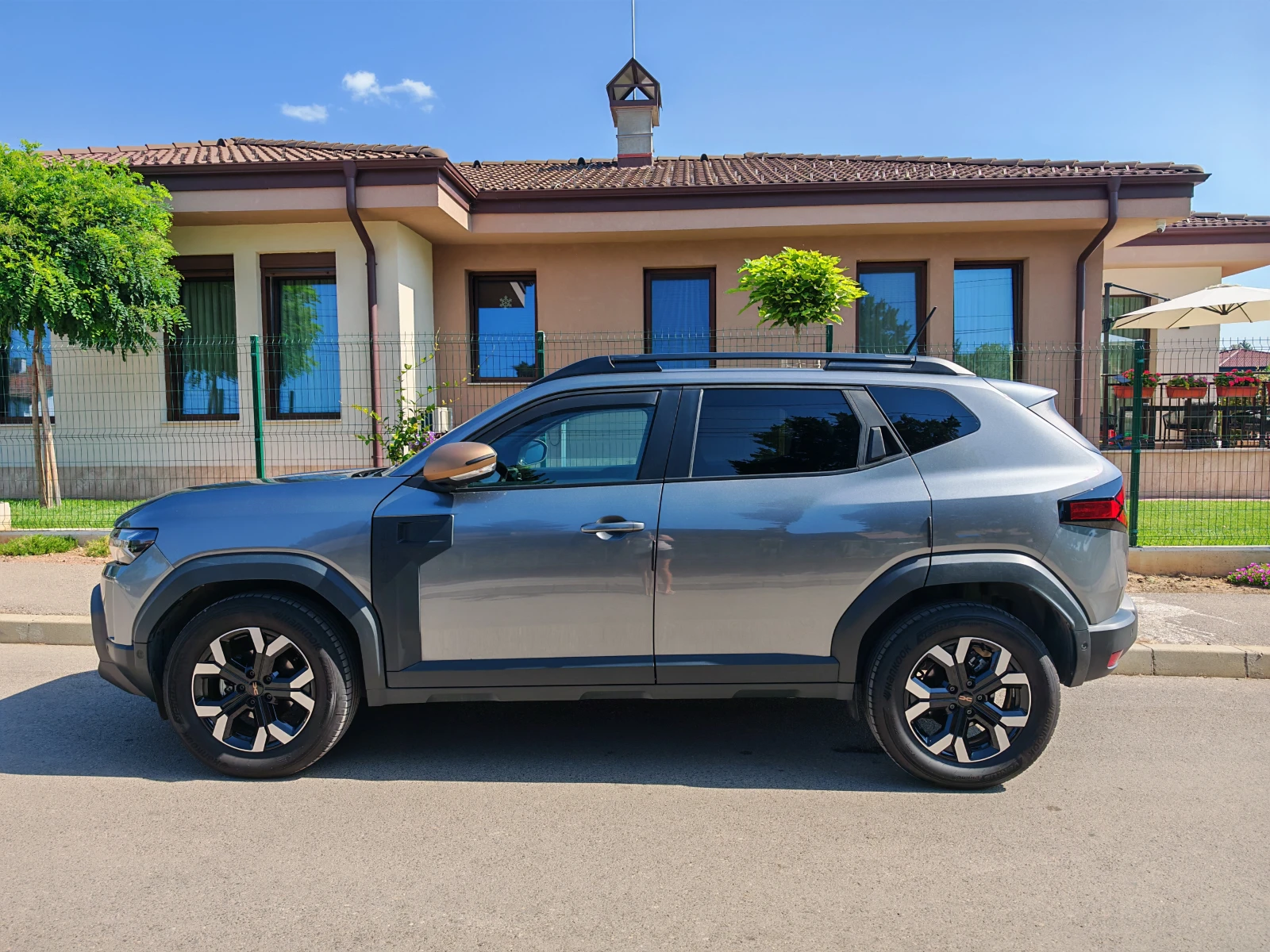 Dacia Duster 1.0 LPG, снимка 5 - Автомобили и джипове - 55644127