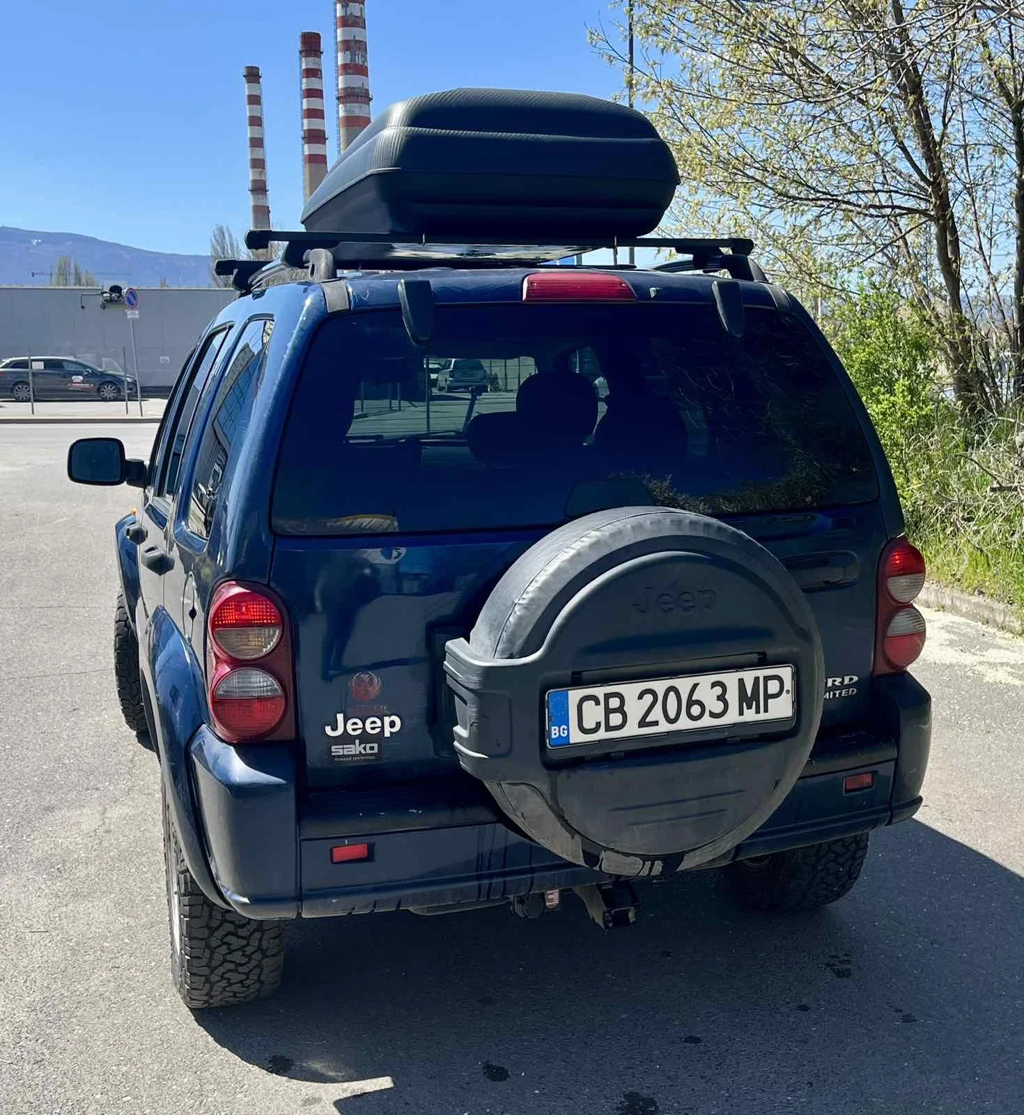 Jeep Cherokee, снимка 4 - Автомобили и джипове - 56054832