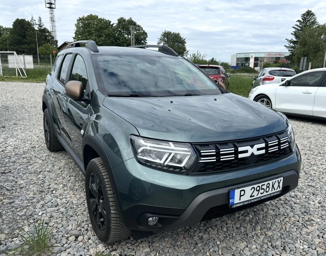 Dacia Duster 1.5 DCI 4x4, снимка 4 - Автомобили и джипове - 56275456