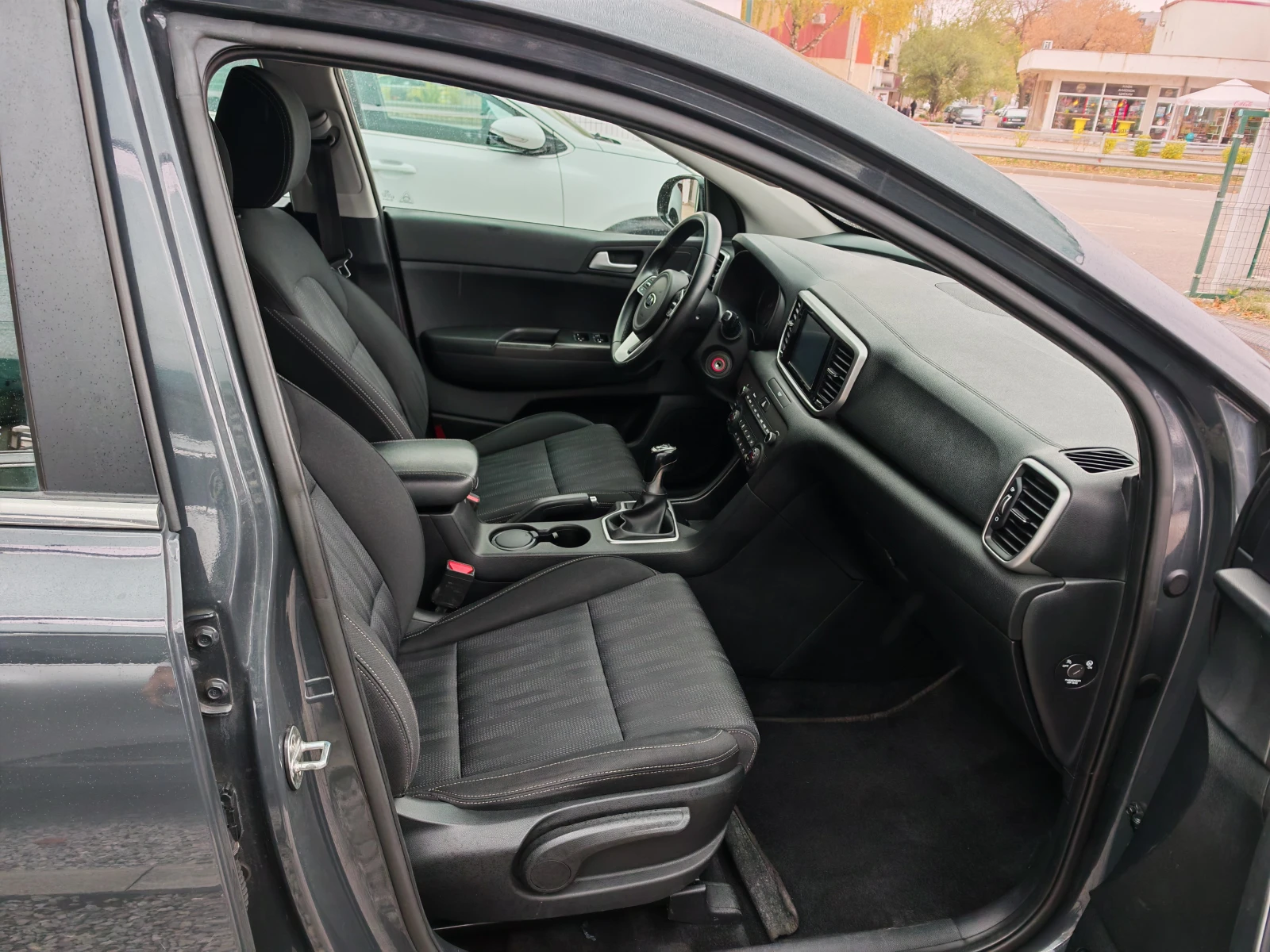 Kia Sportage 1.6-���-����-������-�������� ������ ������ | Mobile.bg � ����������� 9