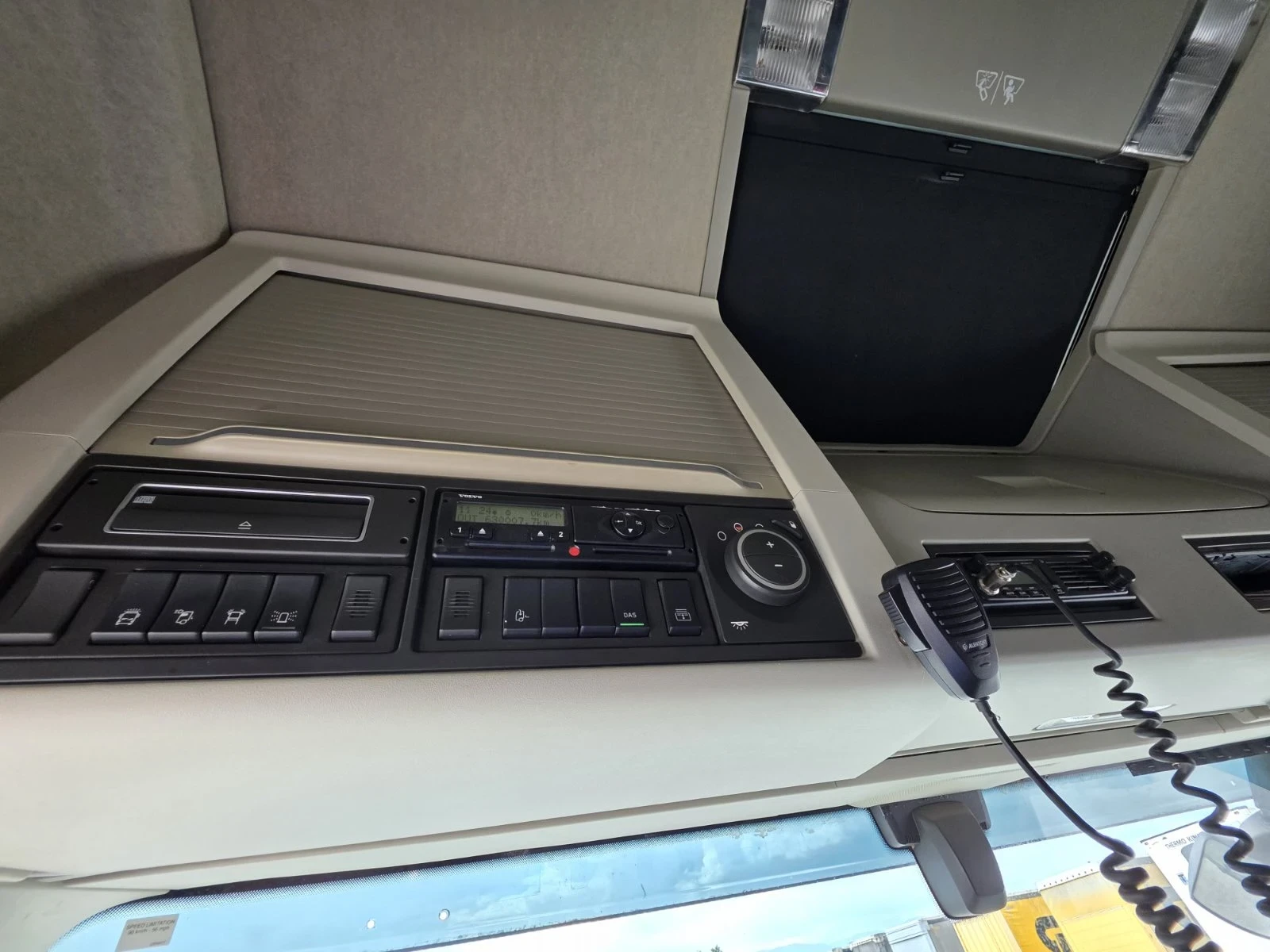 Volvo Fh  - изображение 10