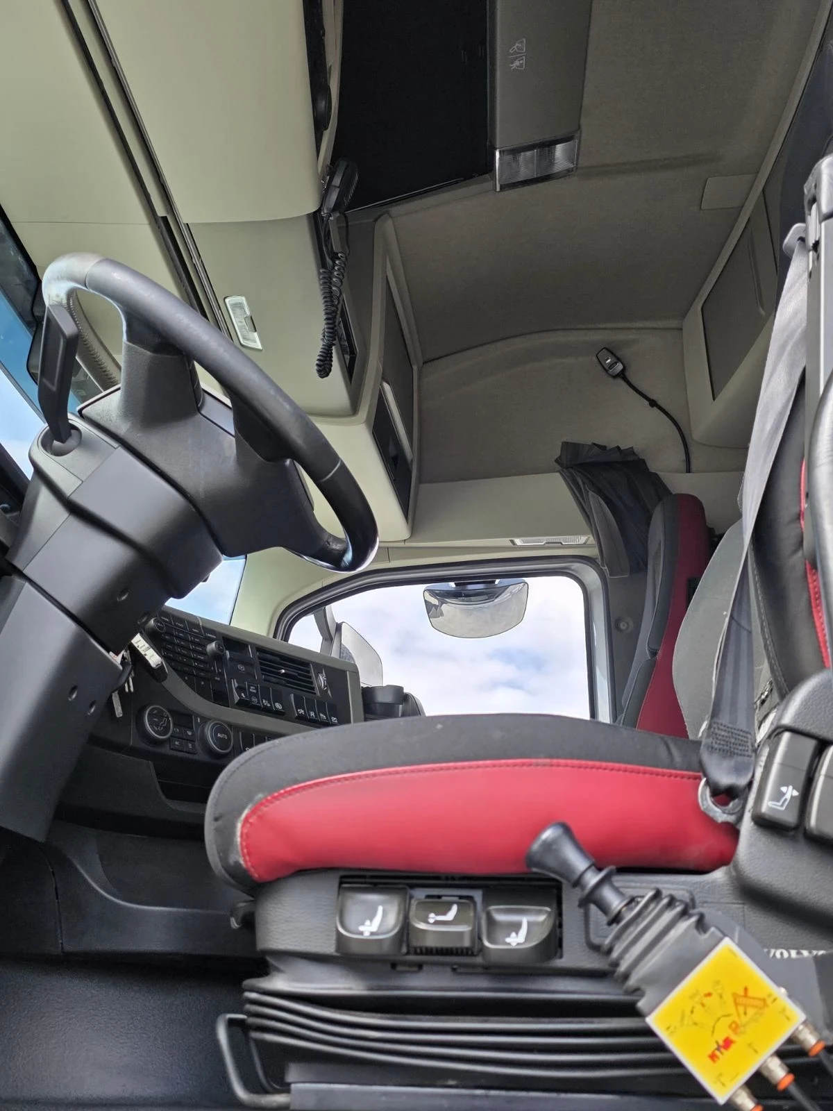 Volvo Fh  - изображение 7