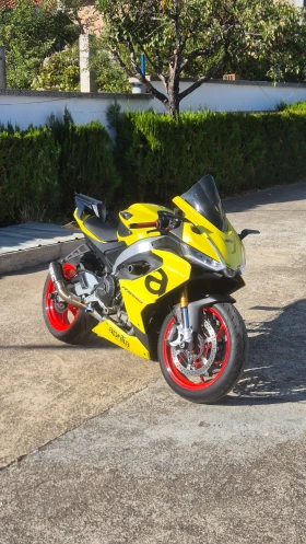 ������ Aprilia Rs