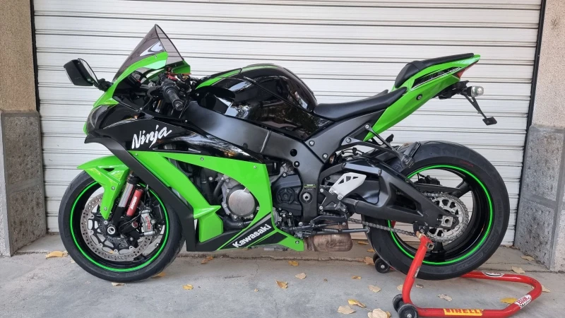 Kawasaki Ninja Zx10R, снимка 2 - Мотоциклети и мототехника - 47882985