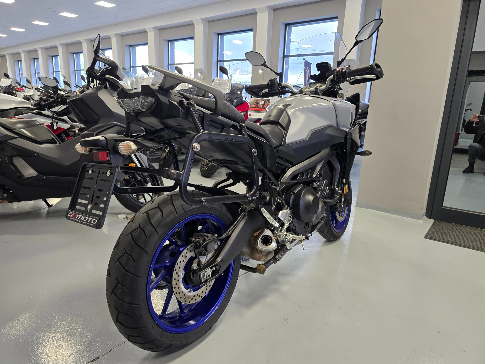 Yamaha Tracer 900ie, ABS-TCS, 2020г., снимка 5 - Мотоциклети и мототехника - 54111806