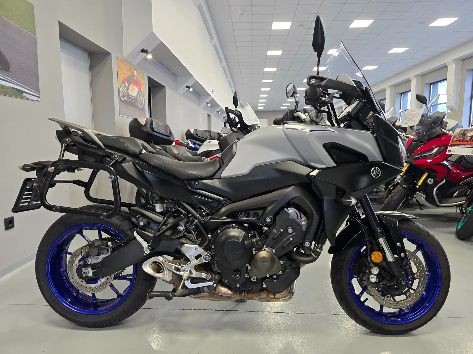 Yamaha Tracer 900ie, ABS-TCS, 2020г., снимка 3 - Мотоциклети и мототехника - 54111806