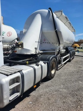 Машини за насипни материали Mercedes Benz ЦИМЕНТОВОЗ / Ремарке FELDBINDER EUT 37.3, снимка 10