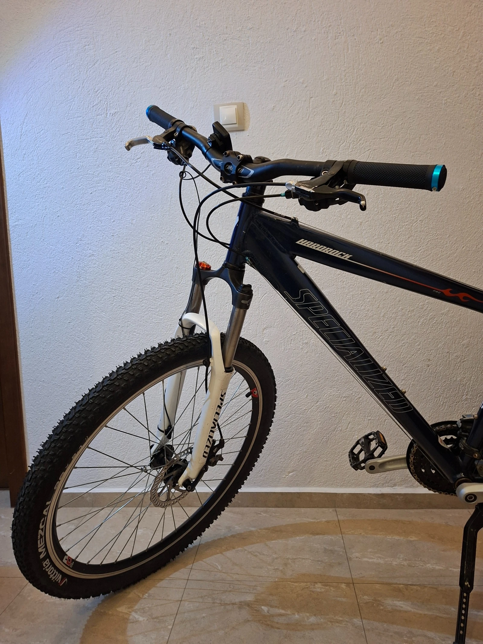 ��������� Hardrock | Mobile.bg � ����������� 2