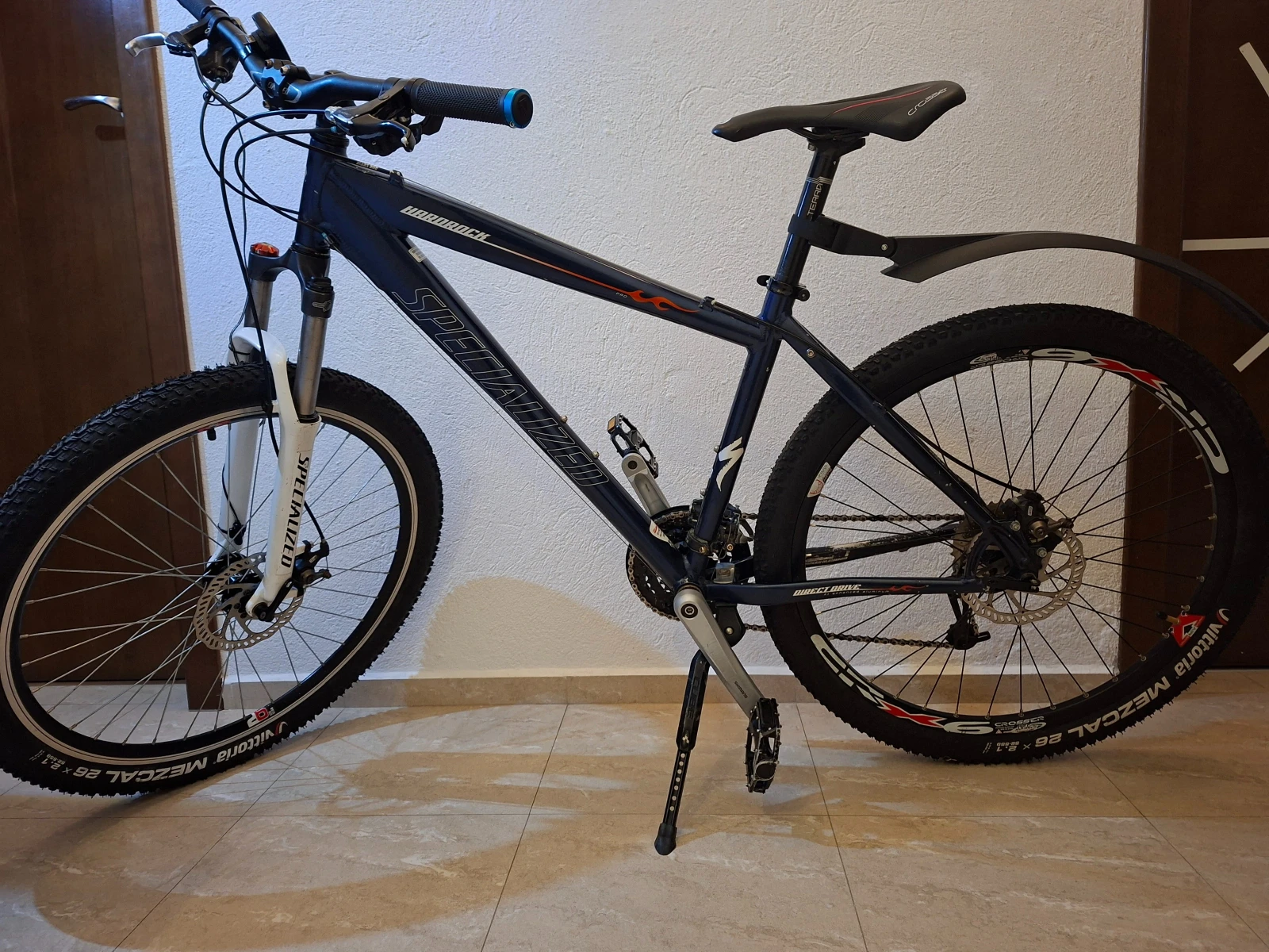 ��������� Hardrock | Mobile.bg � ����������� 1