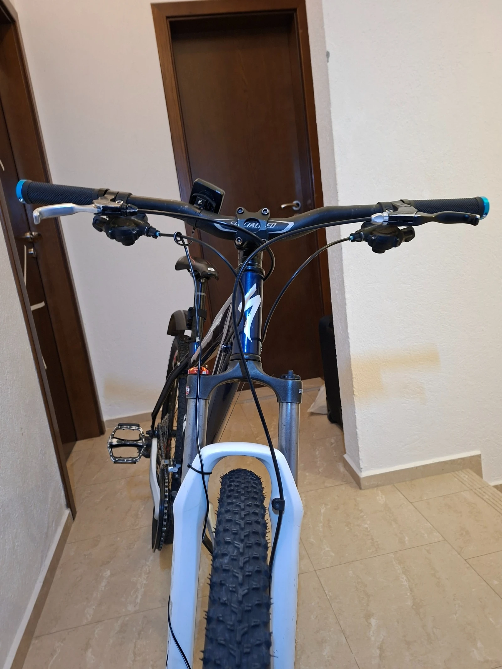 ��������� Hardrock | Mobile.bg � ����������� 8