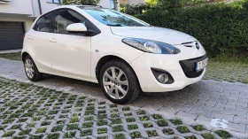 Mazda 2, снимка 1