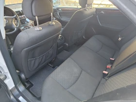 Mercedes-Benz C 220, снимка 15
