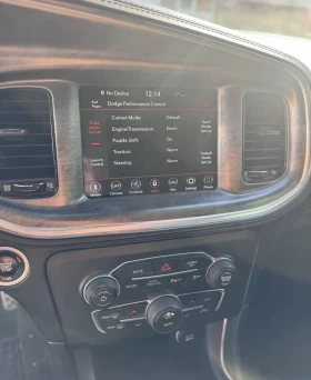 Dodge Charger R/T 5.7 HEMI DAYTONA * 8ZF * ОБДУХВАНЕ * CARFAX * , снимка 11