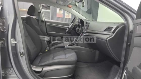 Hyundai Elantra, снимка 11