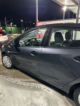 Обява за продажба на Mazda 2 ~6 500 лв. - изображение 3