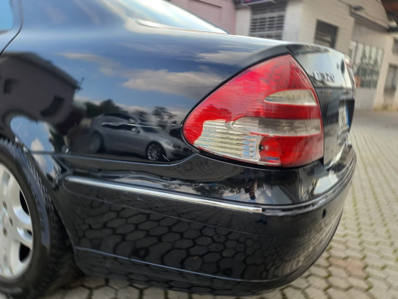 Mercedes-Benz E 320 CDI, снимка 5 - Автомобили и джипове - 46354247