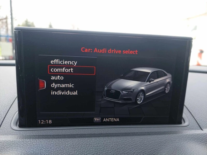 Audi A3 35TFSI  40000km!!!, снимка 11 - Автомобили и джипове - 44794059