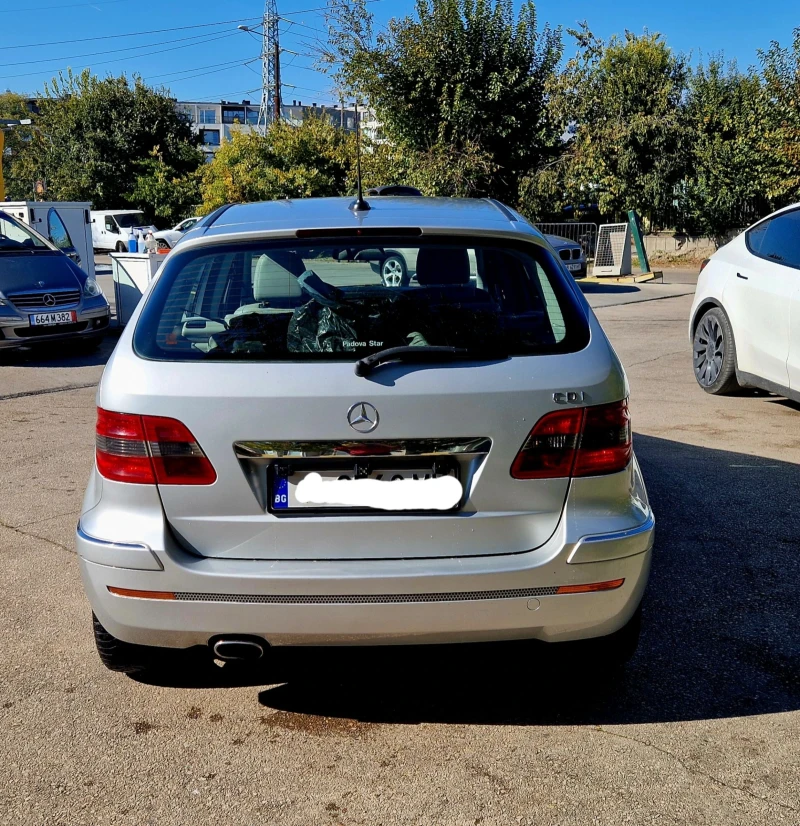 Mercedes-Benz B 180, снимка 5 - Автомобили и джипове - 48245461