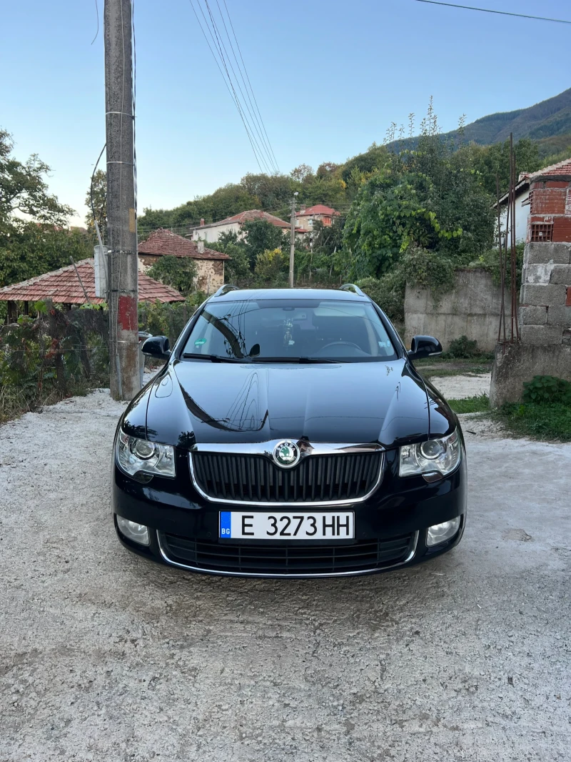 Skoda Superb, снимка 1 - Автомобили и джипове - 47389426