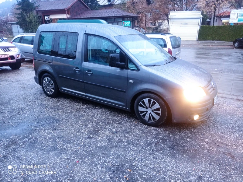 VW Caddy 1.9/105// life, снимка 4 - Автомобили и джипове - 47962633