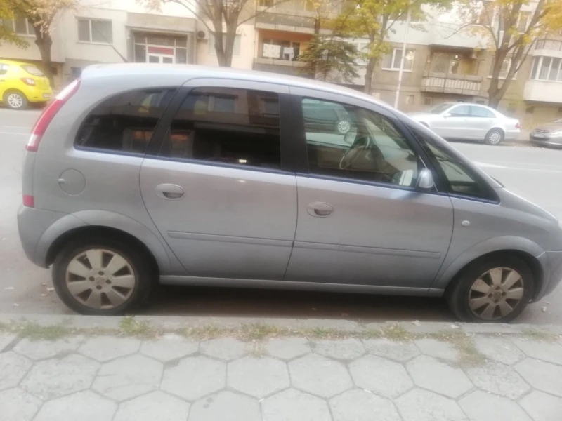 Opel Meriva, снимка 4 - Автомобили и джипове - 48118406