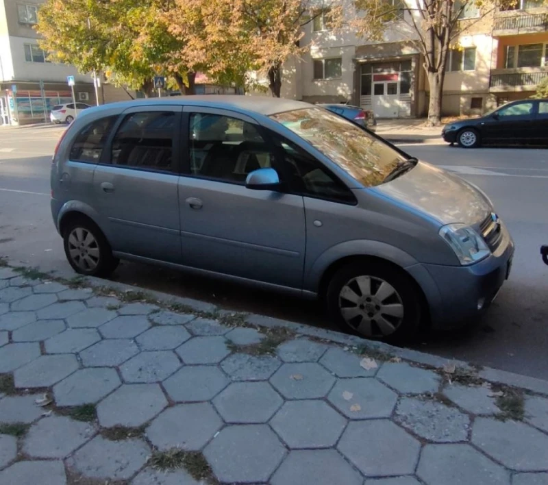 Opel Meriva, снимка 10 - Автомобили и джипове - 48118406