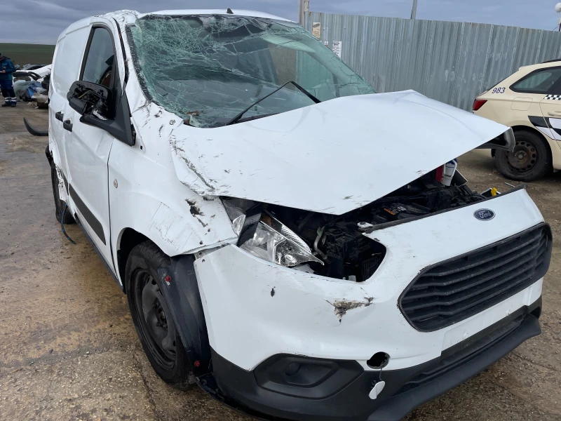 Ford Courier 1.0 EcoBoost, снимка 1 - Автомобили и джипове - 48267589