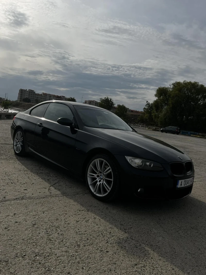 BMW 320, снимка 2 - Автомобили и джипове - 49346511