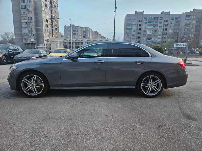 Mercedes-Benz E 220 AMG/4Matic/DIGITAL/BURMESTER/Head-Up/MULTIBEAM LED, снимка 2 - Автомобили и джипове - 49508742