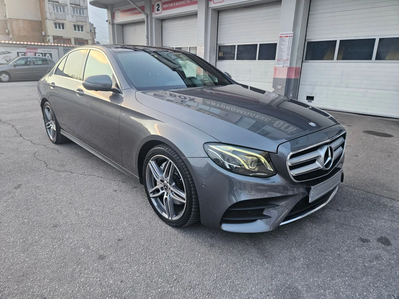 Mercedes-Benz E 220 AMG/4Matic/DIGITAL/BURMESTER/Head-Up/MULTIBEAM LED, снимка 6 - Автомобили и джипове - 49508742