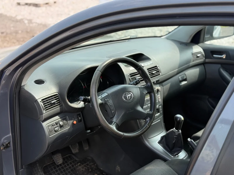 Toyota Avensis * 1.8 VVTi, снимка 7 - Автомобили и джипове - 52352154