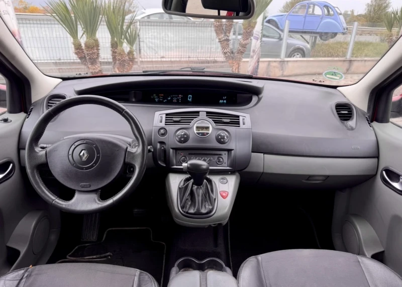 Renault Scenic Megan Scenic / 1.6i / Автоматик, снимка 7 - Автомобили и джипове - 52078457